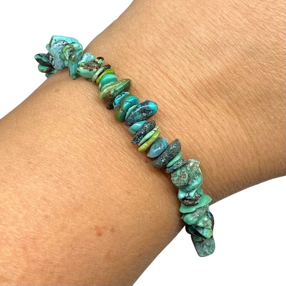 Natural Turquoise Bracelet Beaded Gemstone Chip Chips Stone Stretch Style Boho - Picture 5 of 5